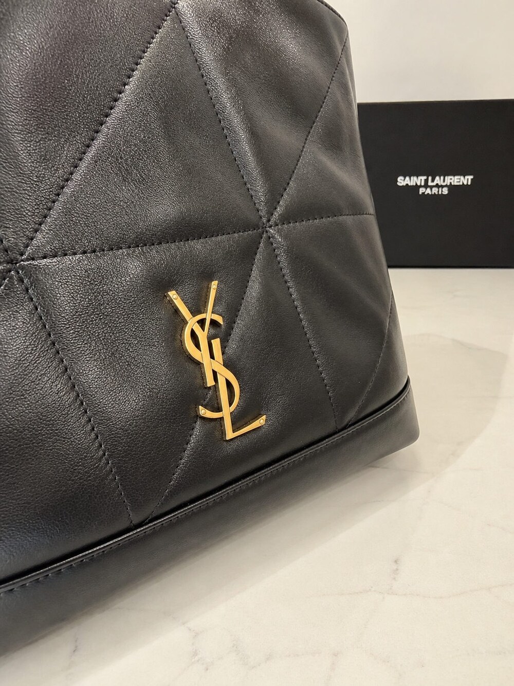 Yves Saint Laurent Jamie Medium Black Quilted Lambskin Tote Bag - Picture 4 of 9